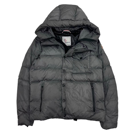 Moncler Grenoble Eggstock Hooded Down Jacket (Grey)