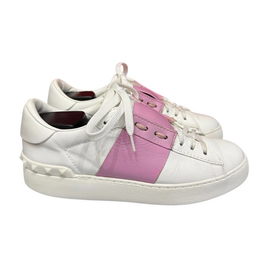 Valentino Garavani Rockstud (White Pink) (Women's)