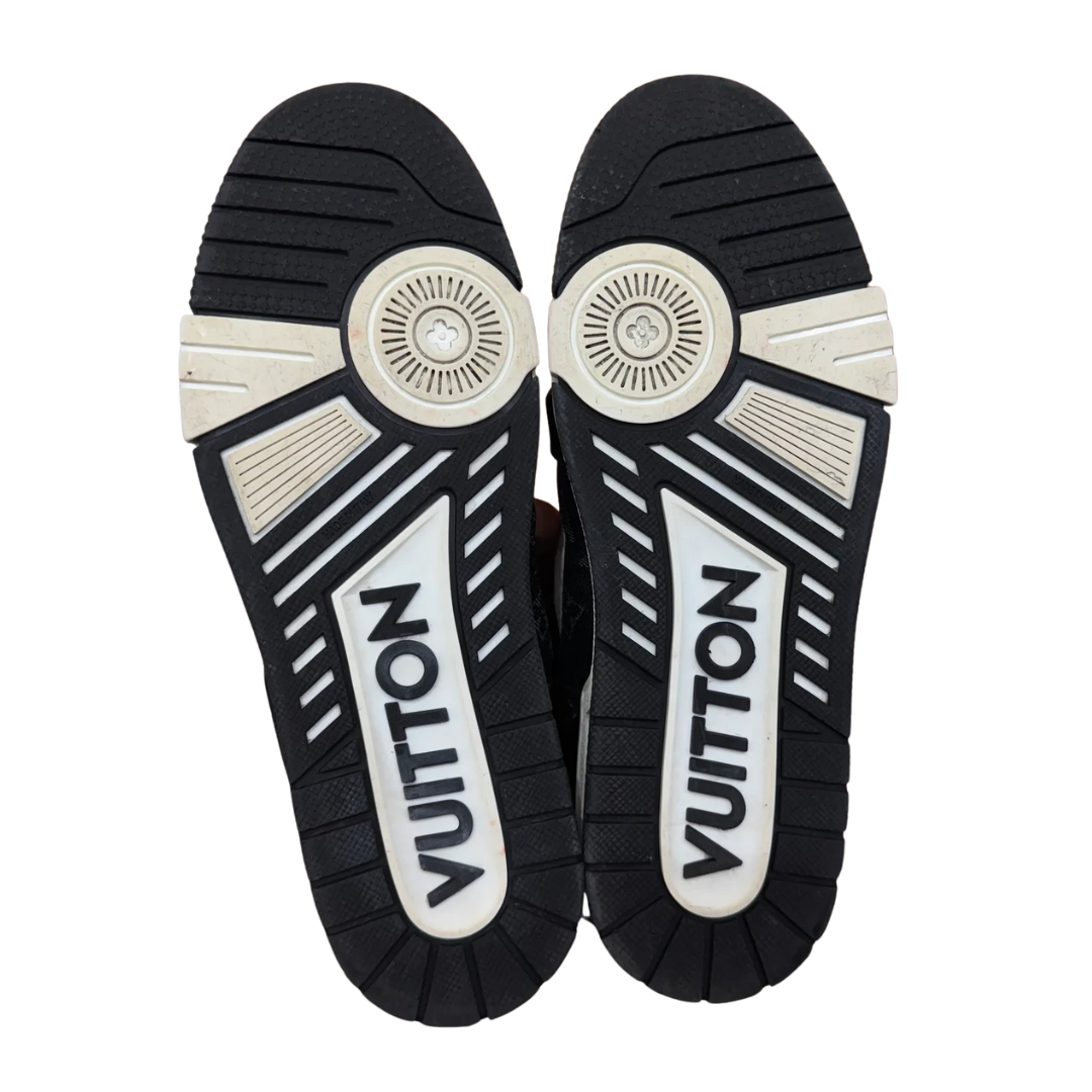 Louis Vuitton Trainer Sneakers (White Black)