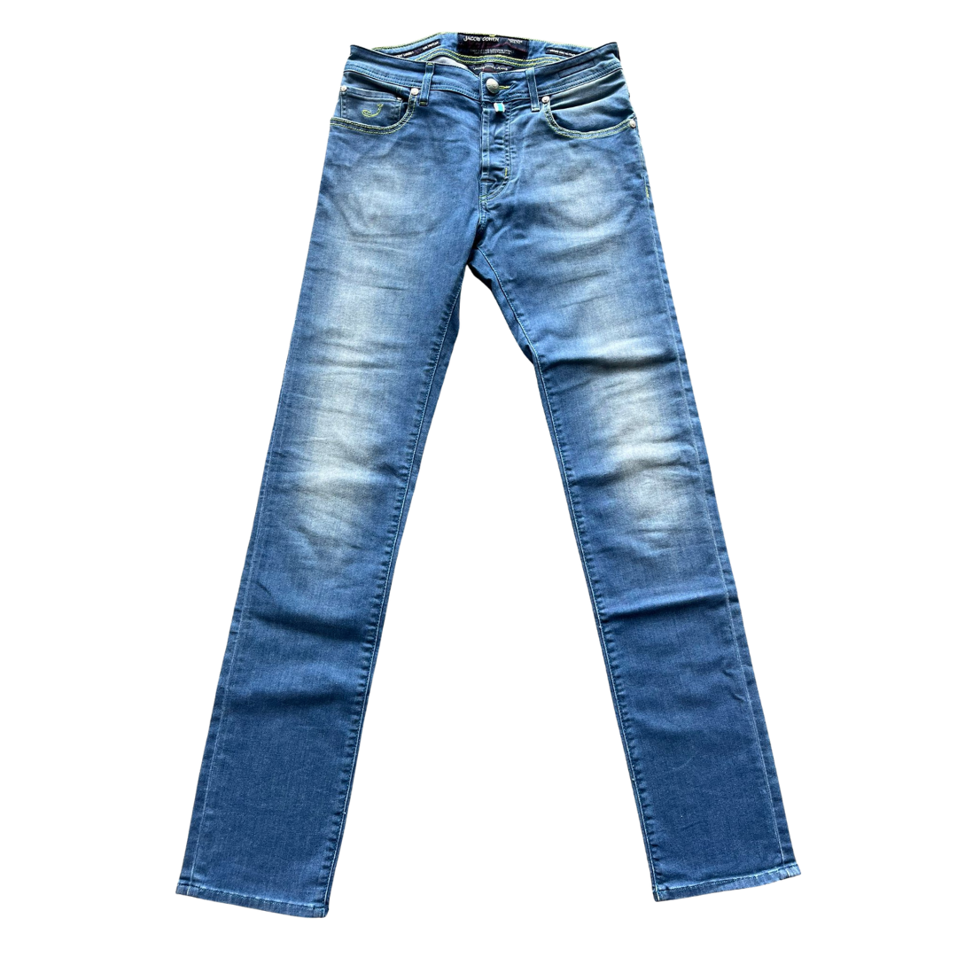 Jacob Cohën 688 Limited Edition Slim fit Jeans (Navy Blue)