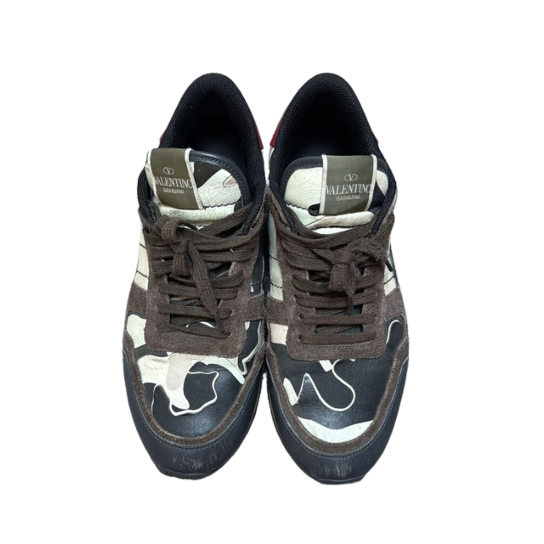 Valentino Garavani Rockrunner Sneakers (Beige)