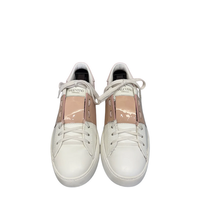 Valentino Garavani Rockstud (White) (Womens)