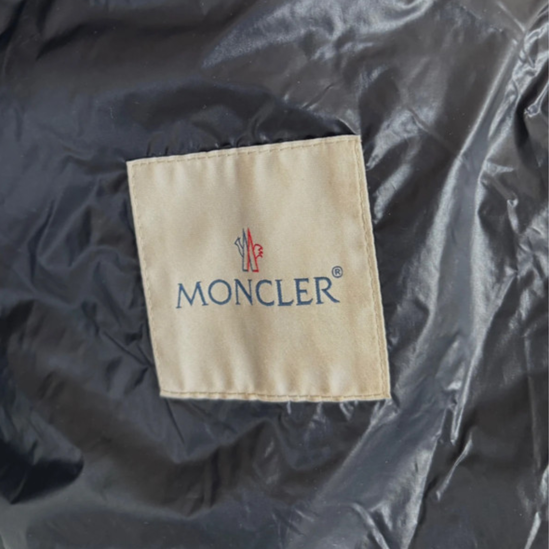 Moncler Daniel Down Jacket (Navy)