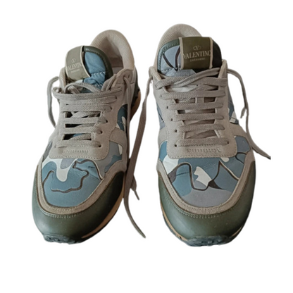 Valentino Garavani Rockrunner Sneakers (Grey) 