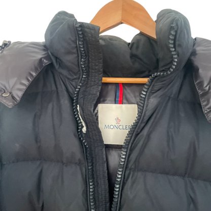 Moncler Chevalier Down Jacket (Navy)