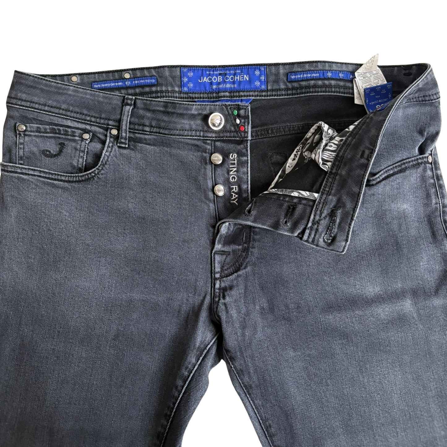 Jacob Cohën Sting Ray Slim Fit Jeans (Black)