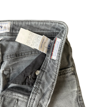 Jacob Cohën 688 Slim Fit Jeans (Gray)