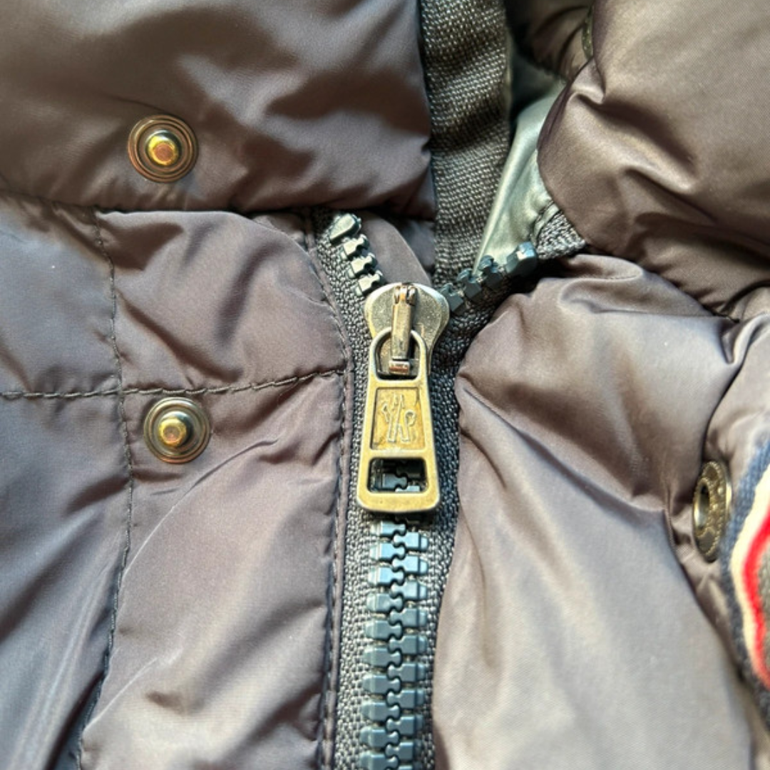 Moncler Marron Down Jacket (Brown)