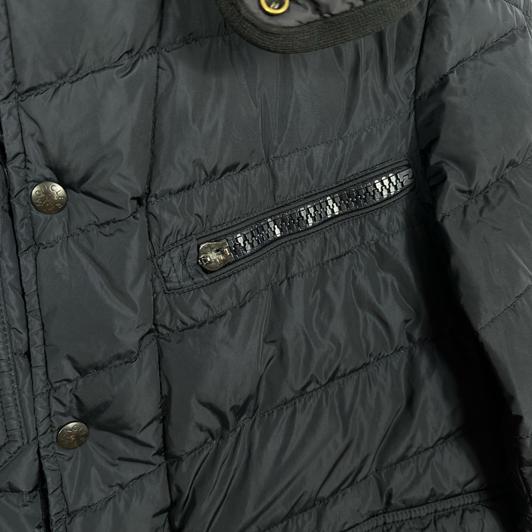 Moncler River Down Jacket (Navy) (Black Logo)