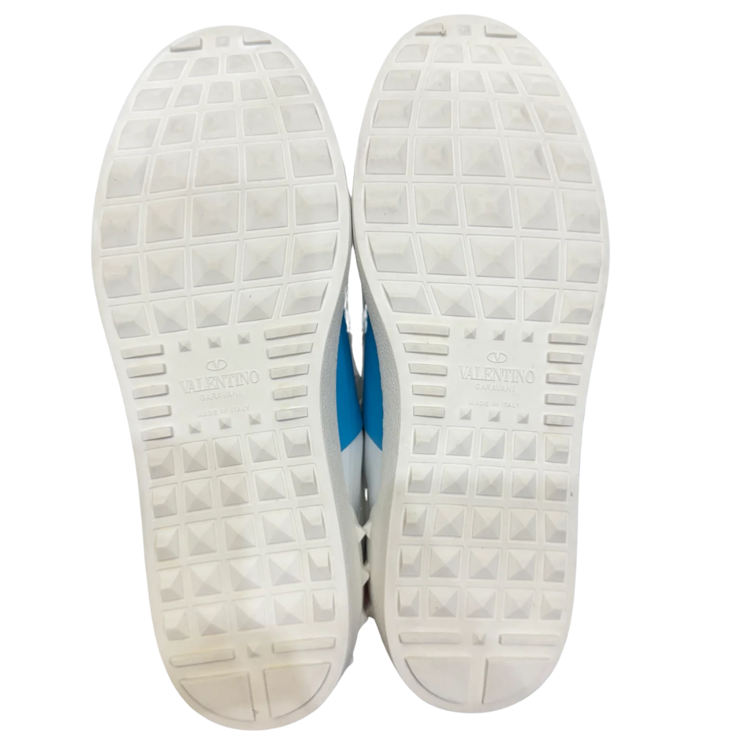 Valentino Garavani Rockstud (White Blue) (Womens)