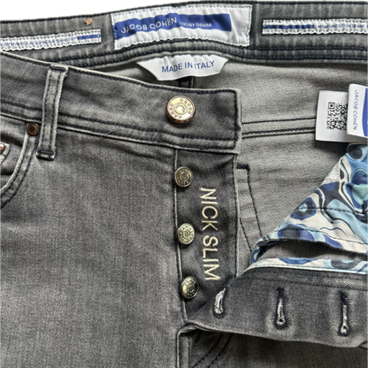 Jacob Cohën Nick Slim Fit Jeans (Gray)