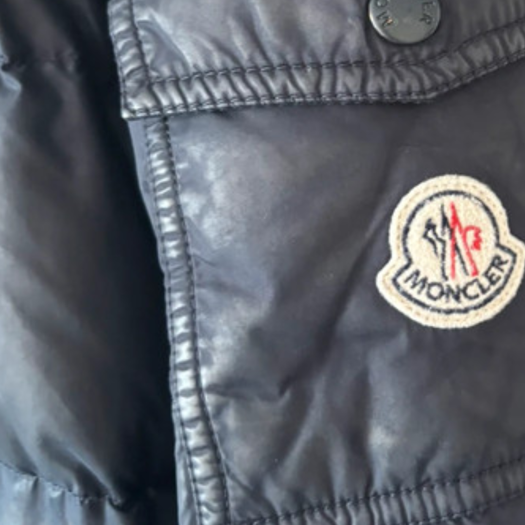 Moncler Chevalier Down Jacket (Navy)