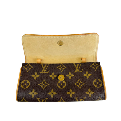 Louis Vuitton Pochette Twin GM Bag (Brown) (Vintage)