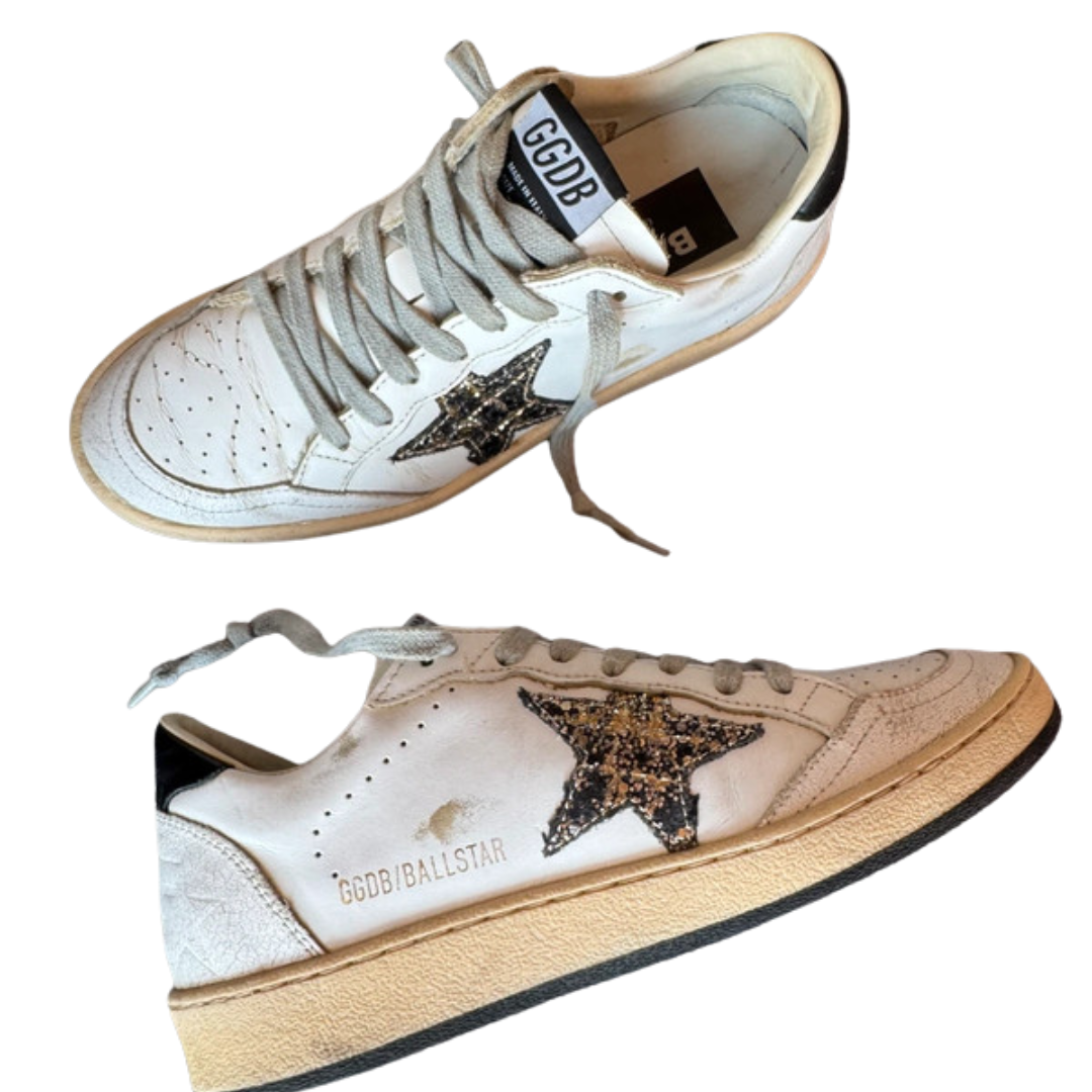 Golden Goose Ballstar Sneakers (Black Heel) Womens)