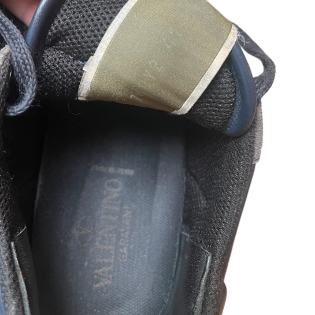 Valentino Garavani Rockrunner Sneakers (Navy)