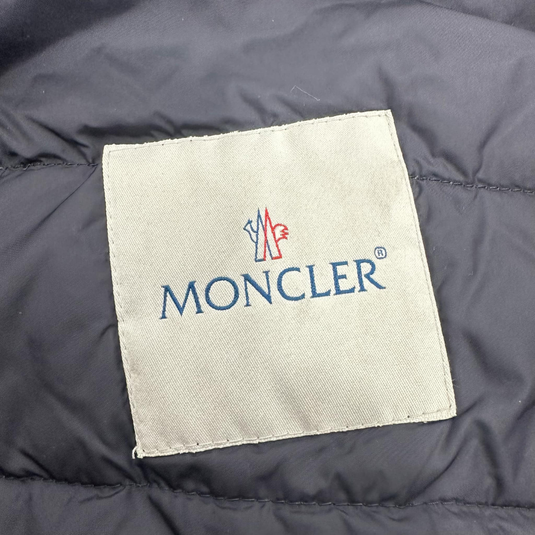 Moncler River Down Jacket (Navy) (Black Logo)