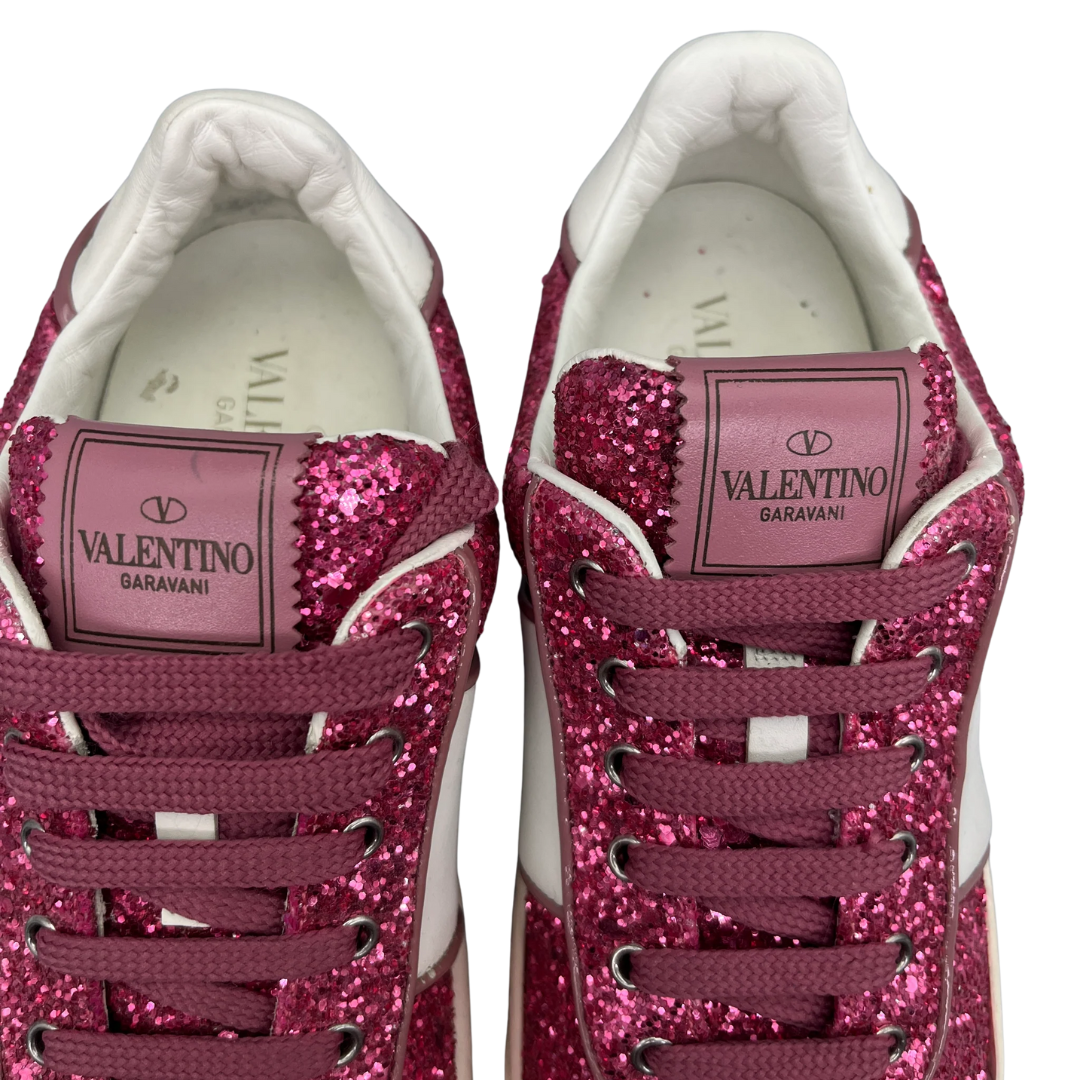 Valentino Garavani Flycrew Sneakers (Pink) (Womens)