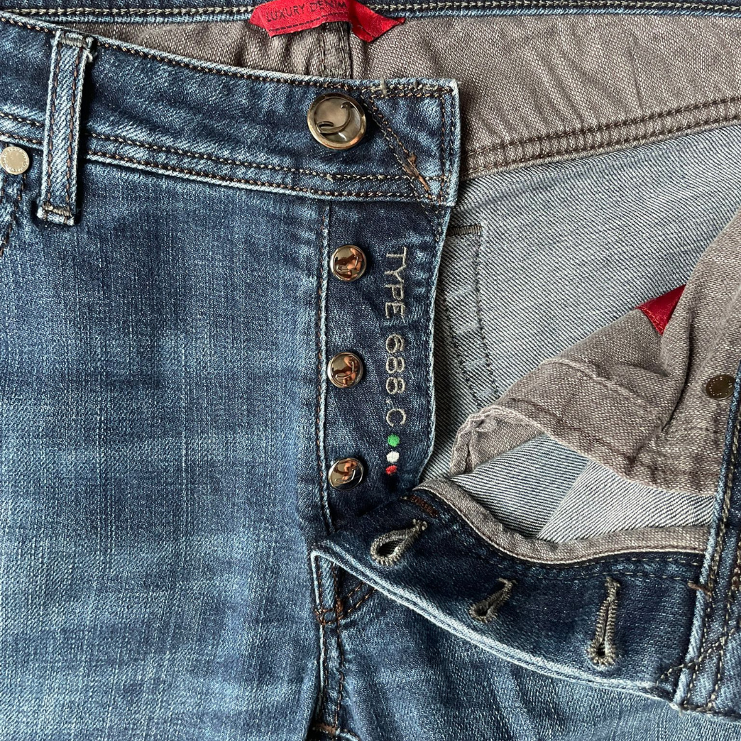 Jacob Cohën 688 Limited Edition Slim fit Jeans (Navy)