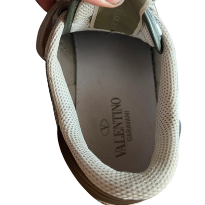 Valentino Garavani Rockrunner Sneakers (Grey) 
