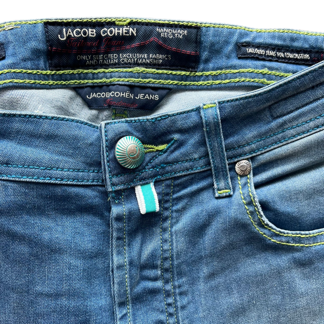 Jacob Cohën 688 Limited Edition Slim fit Jeans (Navy Blue)