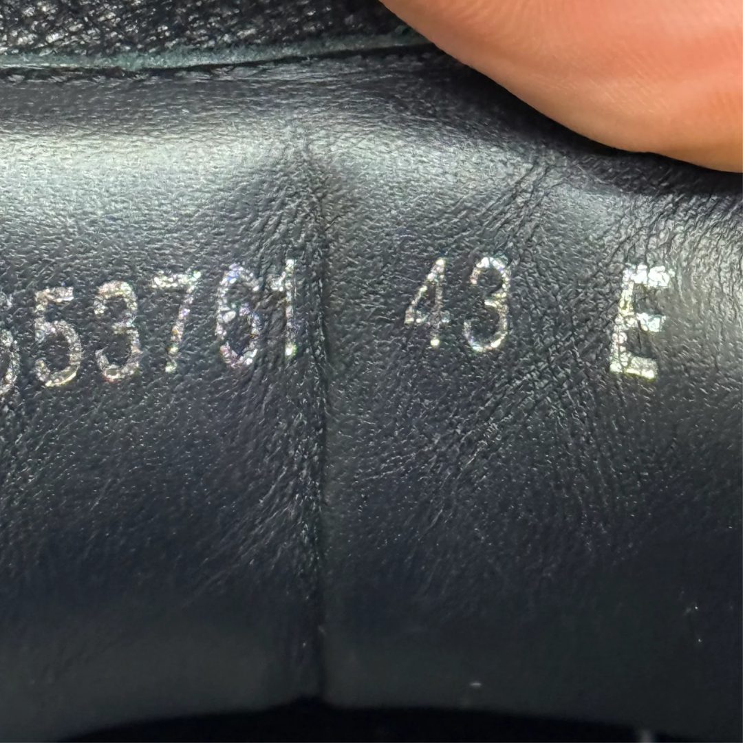 Alexander Mcqueen Sneakers (Black)