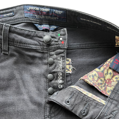 Jacob Cohën 688 Slim fit Jeans (Black)
