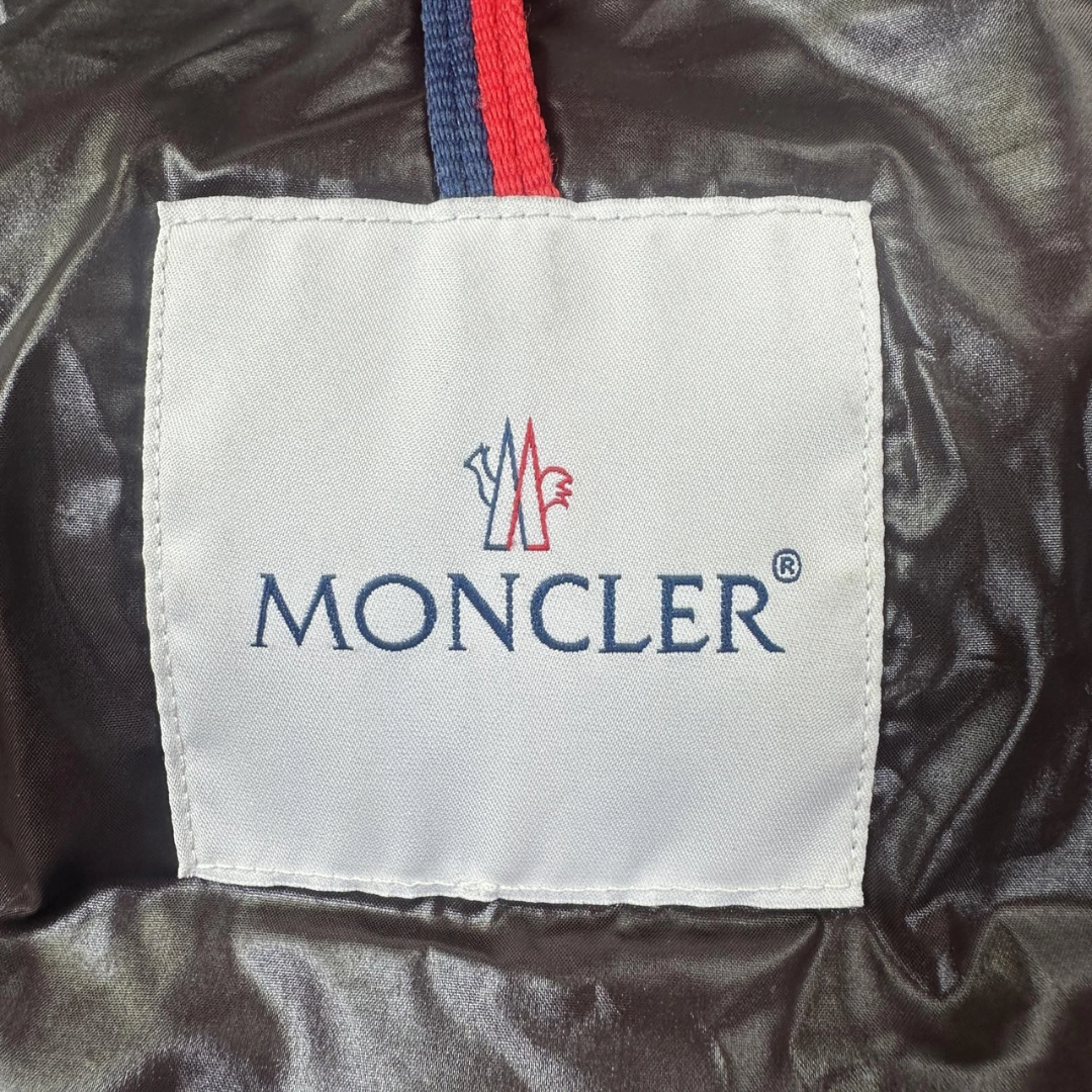 Moncler Tib Gilet Down Vest (Navy)