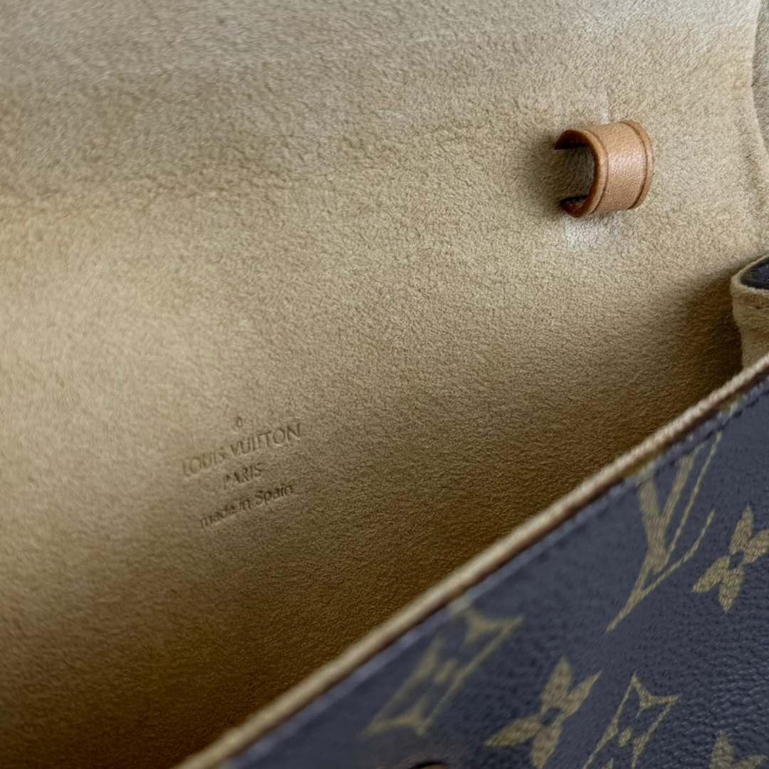 Louis Vuitton Pochette Twin GM Bag (Brown) (Vintage)