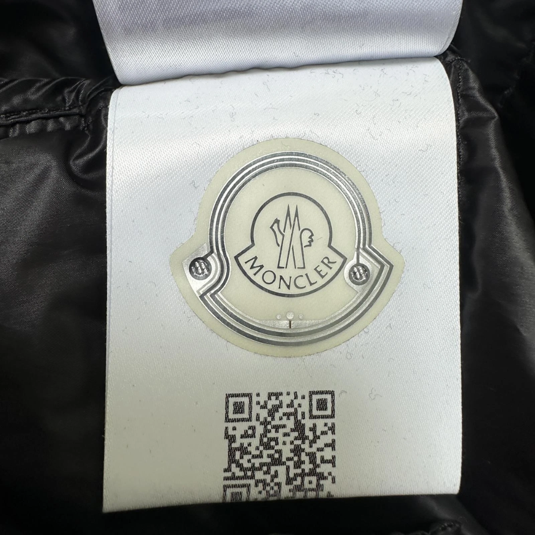 Moncler Arroux Down Jacket (Black)
