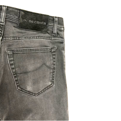 Jacob Cohën Nick Slim Fit Jeans (Black)