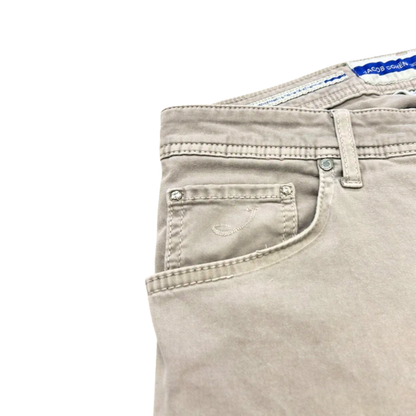 Jacob Cohën Nick Slim Fit Chino Jeans (Grey Beige)