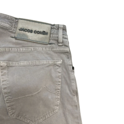 Jacob Cohën Nick Slim Fit Chino Jeans (Grey Beige)
